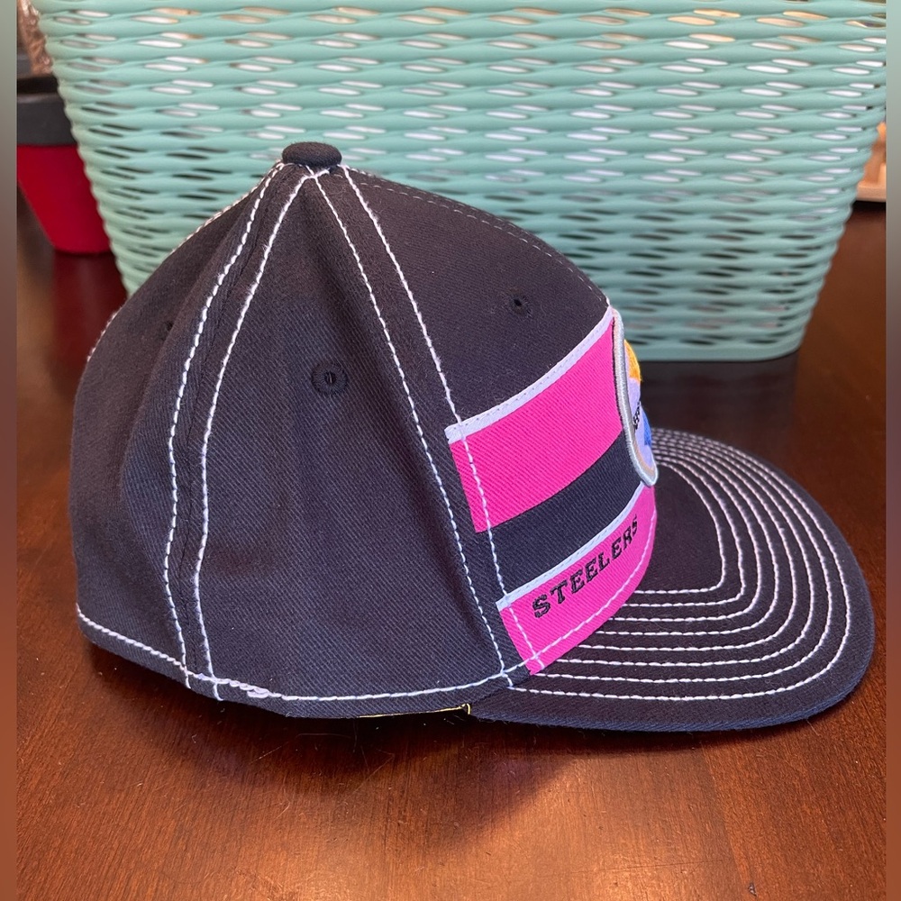 NWOT NFL Reebok On Field Steelers Breast Cancer Awareness Fitted Hat S/M - Picture 6 of 8